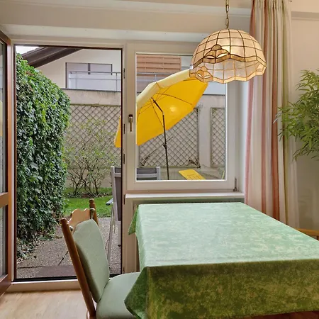 Gaestehaus Claudia Apartment