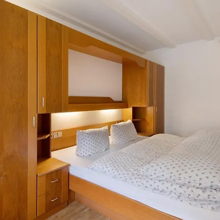 Apartment Gaestehaus Claudia *