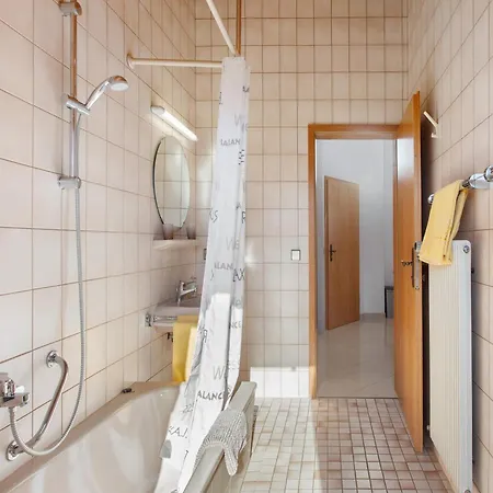 Apartament Gaestehaus Claudia *